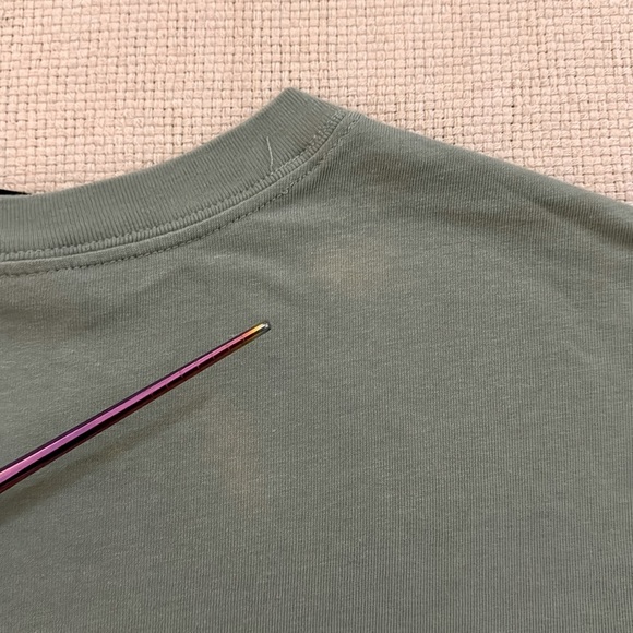 Nike Sportswear Women's Swoosh Cotton T Shirt, Relaxed Fit Cropped - Picture 5 of 6